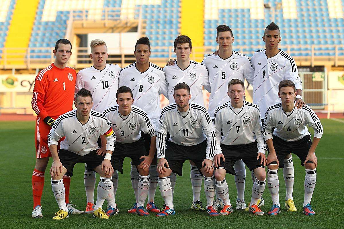 南宫28-最后时刻欧洲杯传出新动向，法兰克福造点机会，高层表态——目标明确，赛季目标并未改变的简单介绍