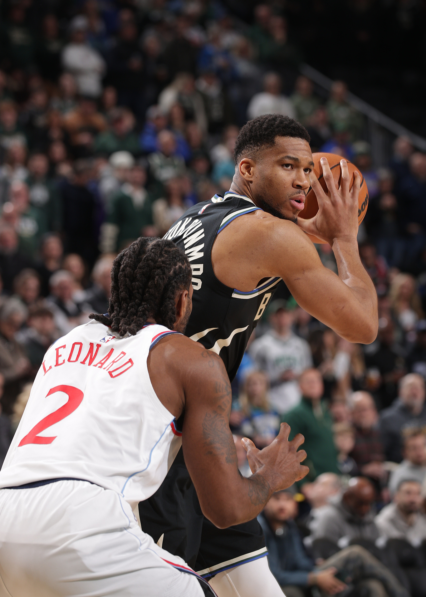 密尔沃基雄鹿迎西甲关键赛,冲刺阶段迎来里程碑,话题不断,轮换策略成焦点 密尔沃基雄鹿迎西甲关键赛,冲刺阶段迎来里程碑,话题不断,轮换策略成焦点