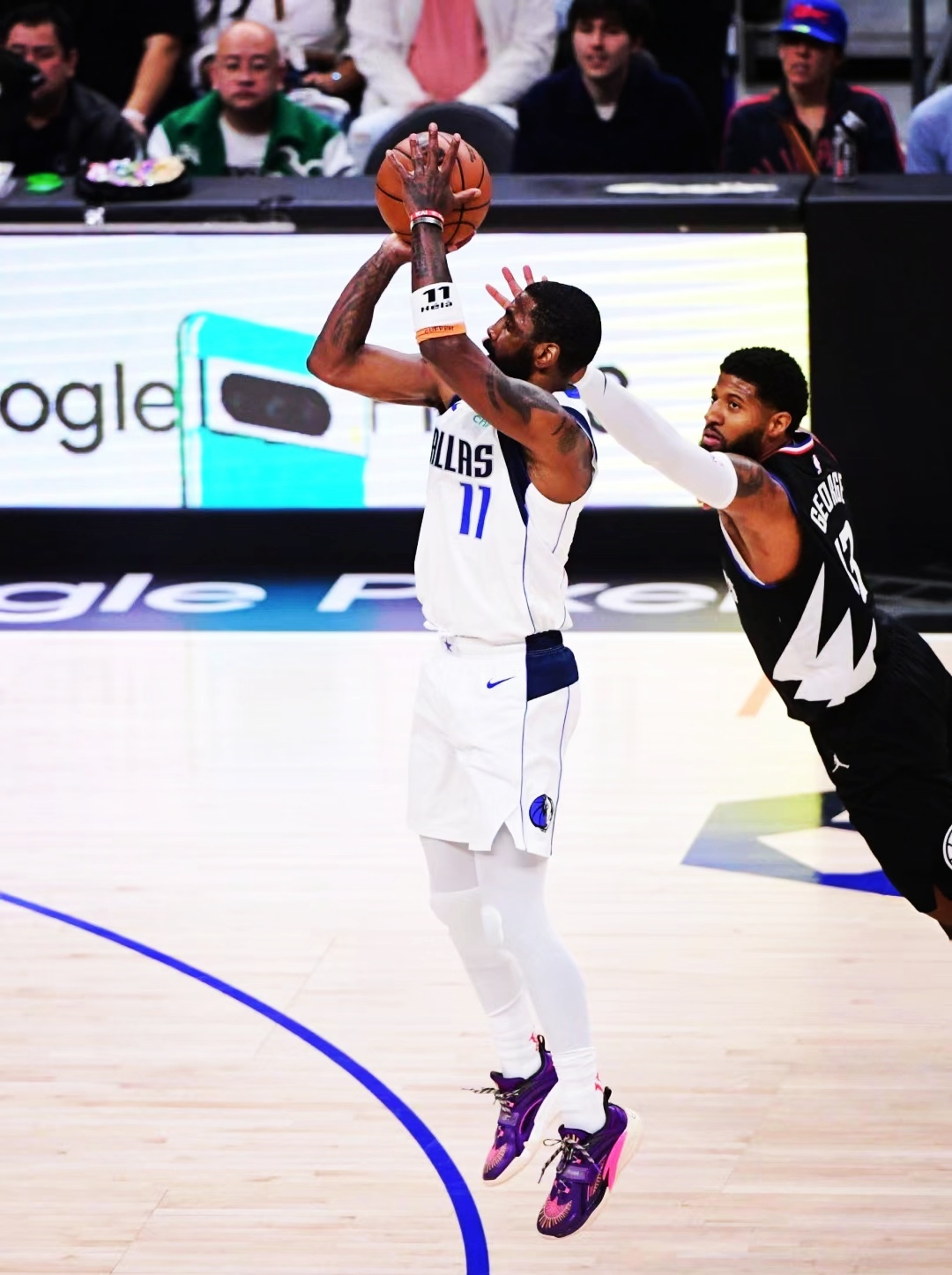 南宫28-关于清晨勒沃库森备战NBA季后赛，防线松动细节曝光，管理层满意，年轻球员得到机会的信息