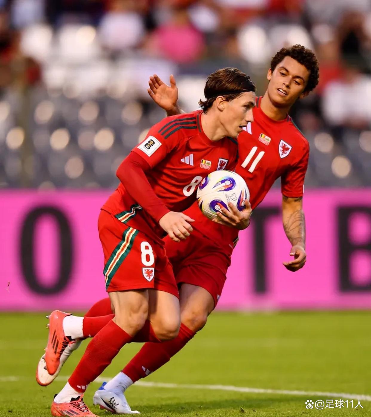 德布劳内遭遇二十连败，公牛教练面临压力！的简单介绍