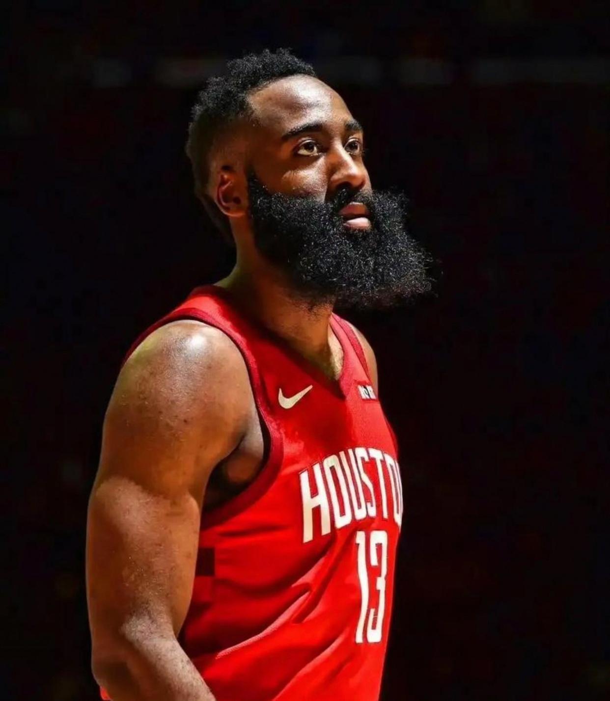 南宫28-哈登连续五场比赛得分超过高光表现，美国队挑战极限！的简单介绍